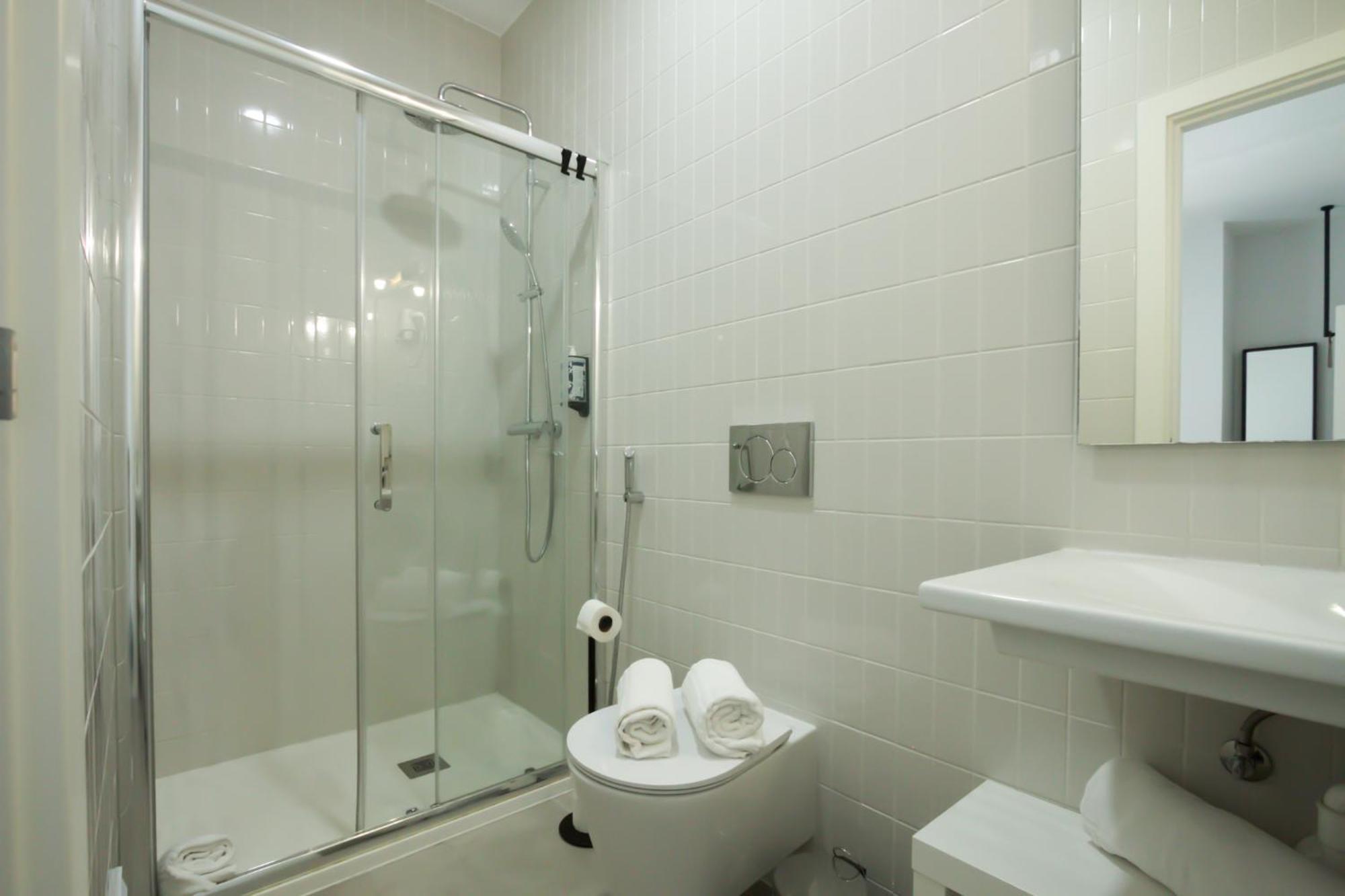Ptm Downtown Hostel&Suites Portimao Exterior photo